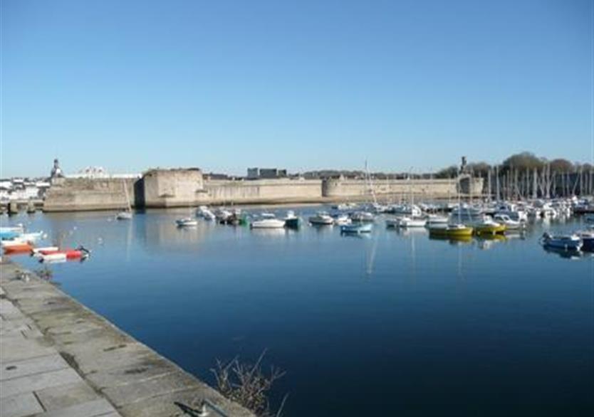 Concarneau and its ramparts